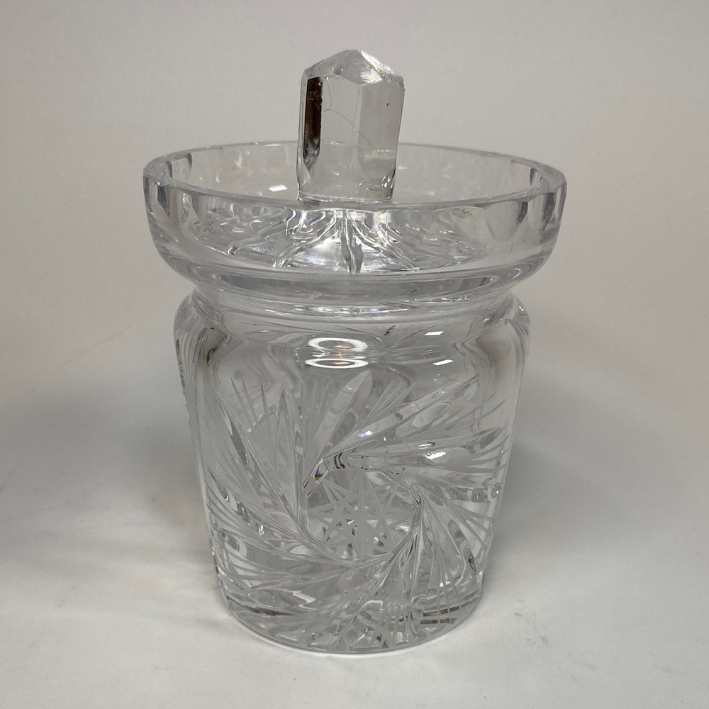 Elegant Clear Crystal Jam Jar with Lid